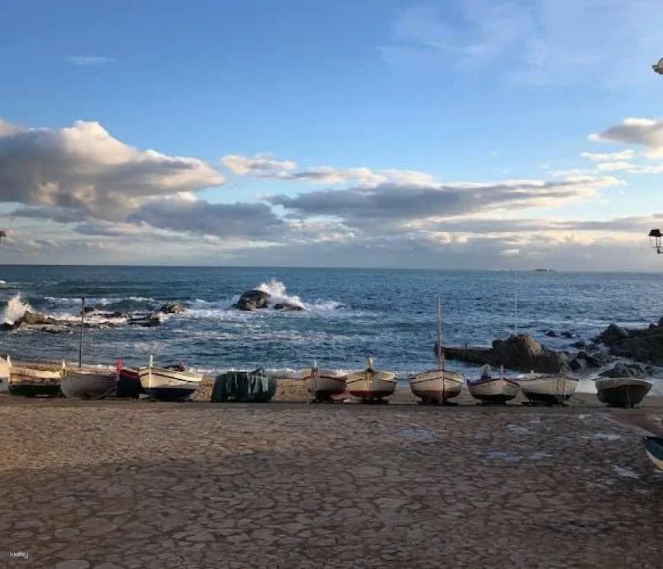 Girona and Costa Brava full-day tour from Barcelona