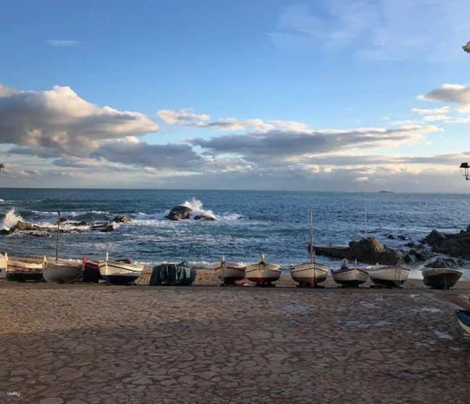 Girona and Costa Brava full-day tour from Barcelona