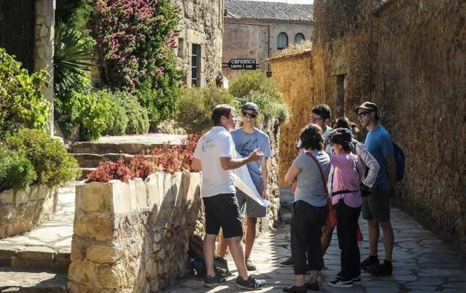 Girona and Costa Brava full-day tour from Barcelona