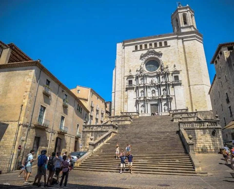 Girona and Costa Brava full-day tour from Barcelona