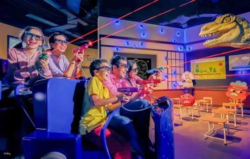 IMG Worlds theme park and ARTE Museum combo ticket