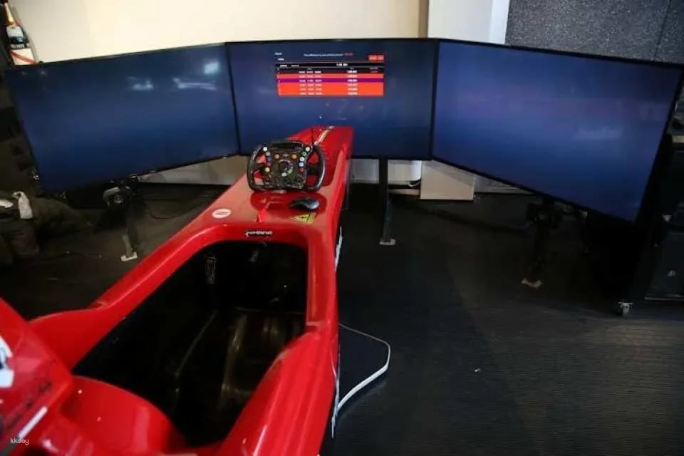 Maranello Ferrari Museum entry and professional F1 simulator
