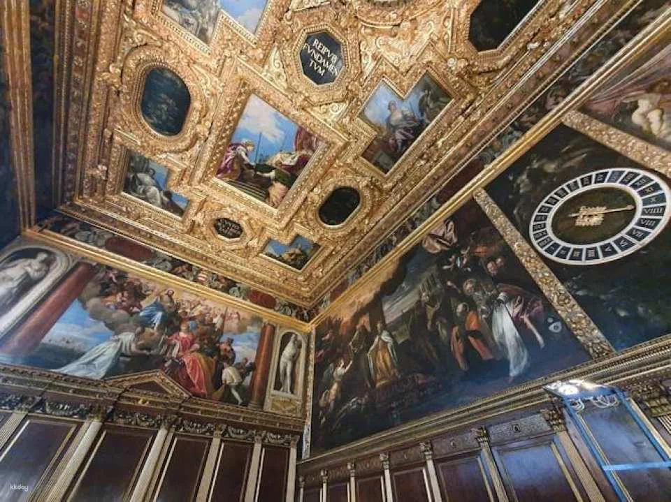 Early entrance combo tour to Doge's palace and St. Mark's Basilica