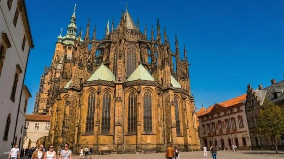 Prague castle tickets with audio guide
