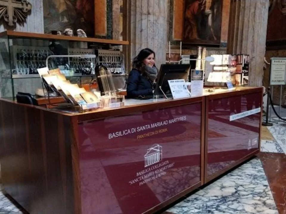 Guided tour of the Pantheon