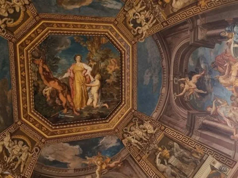 Vatican Museums guided tour with skip-the-line tickets
