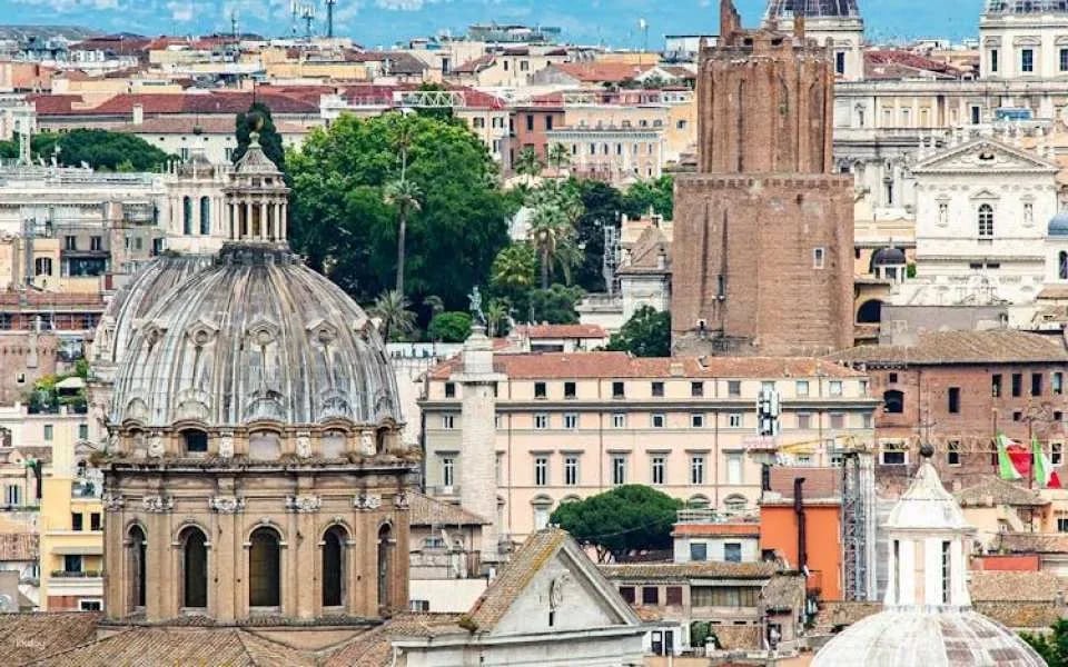 Rome private golf cart tour with iconic sights and views