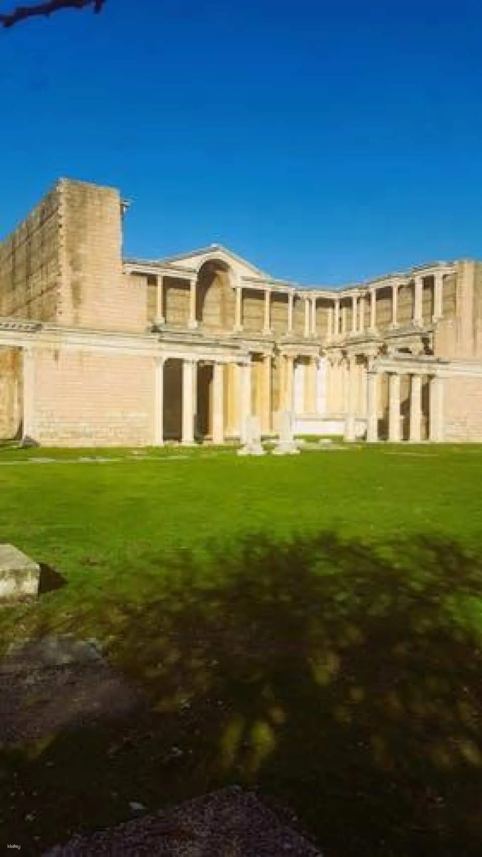 Ancient Sardes with Jewish Synagogue Guided Tour