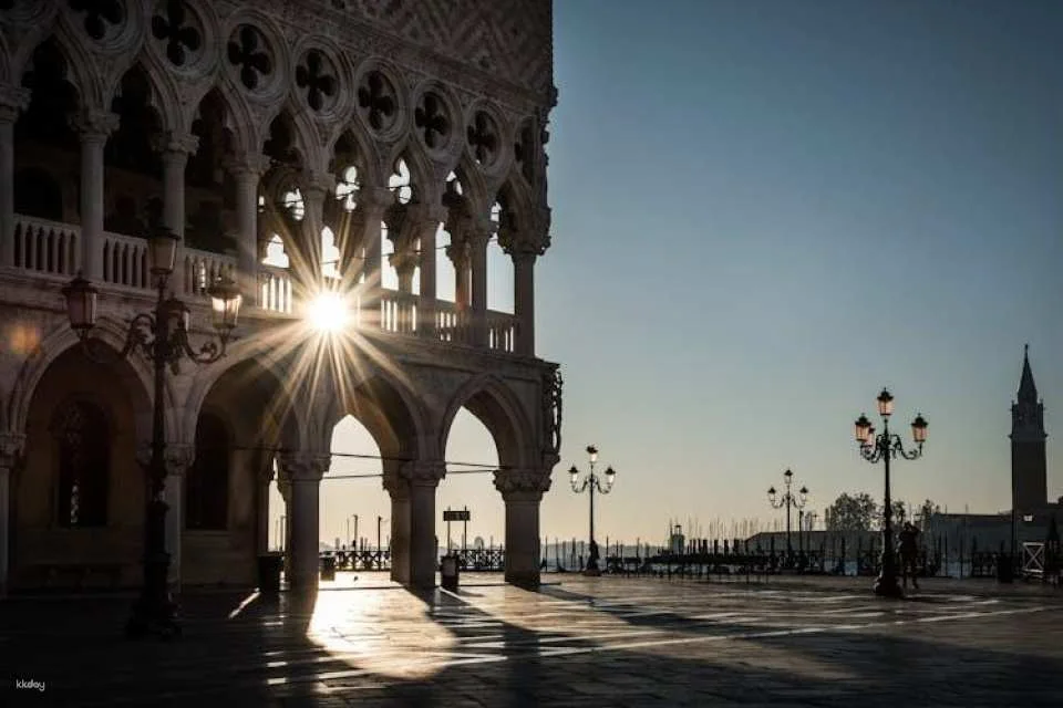St. Mark’s Basilica Terraces and Doge’s Palace Small-Group Tour