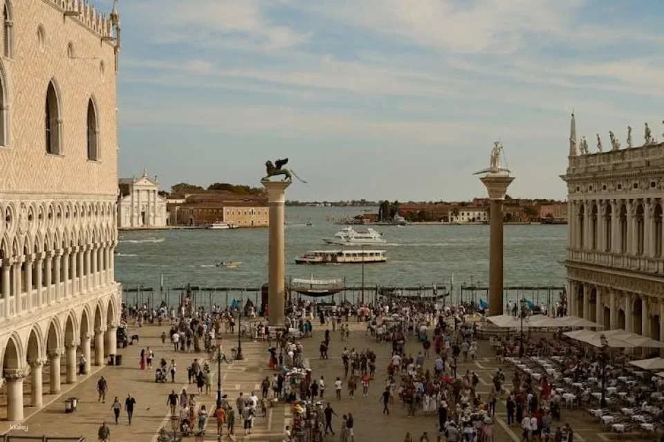 St. Mark’s Basilica Terraces and Doge’s Palace Small-Group Tour