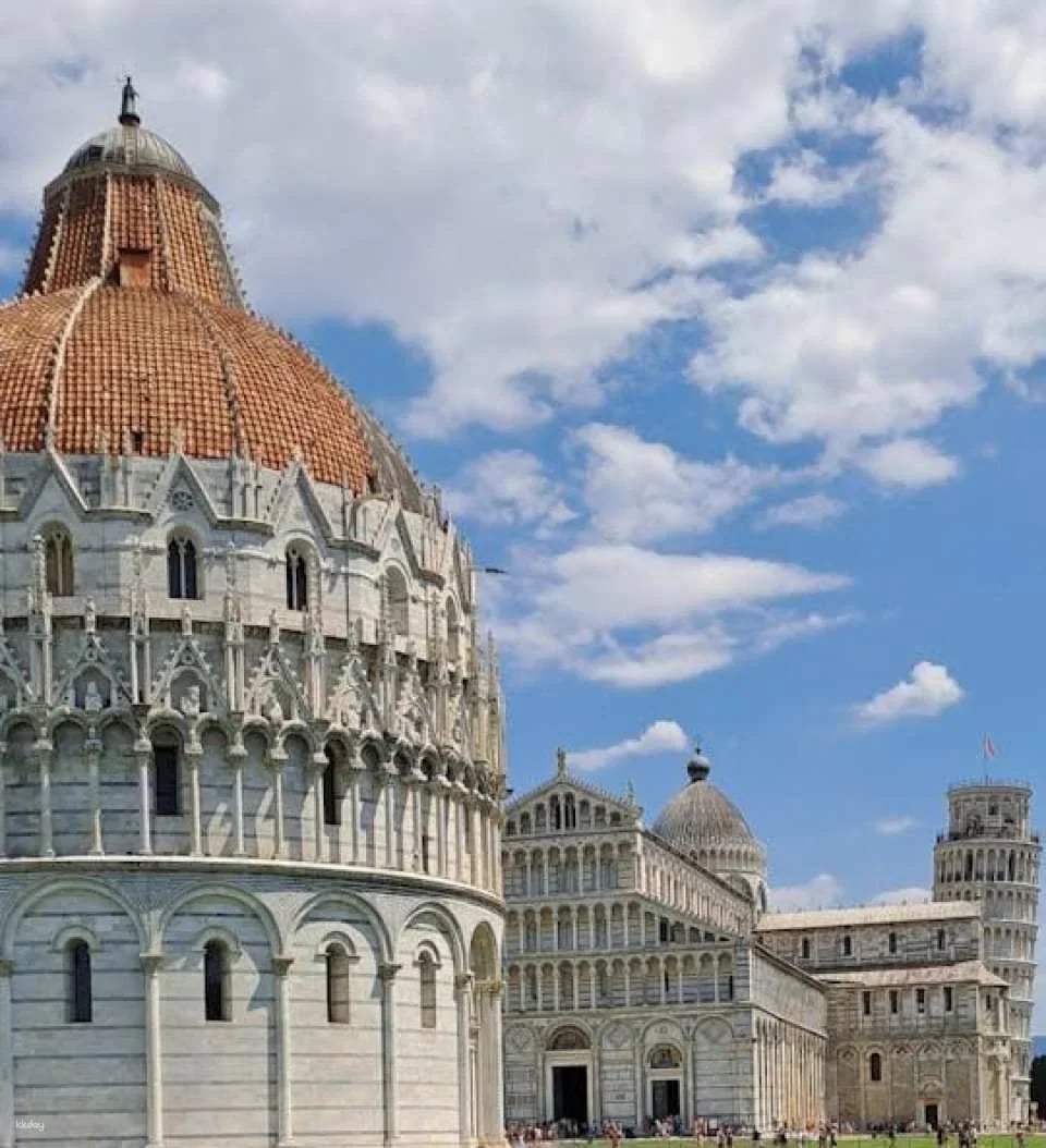 Full visit to the Field of Miracles with Leaning Tower climbing