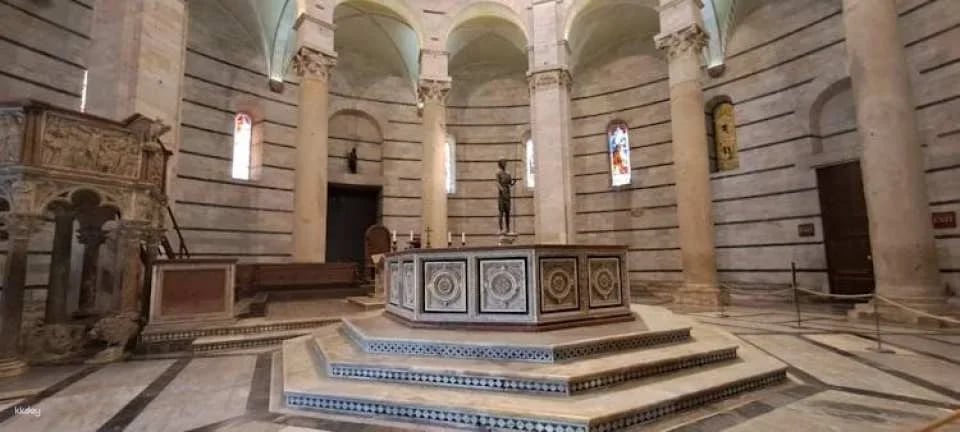 Full visit to the Field of Miracles with Leaning Tower climbing