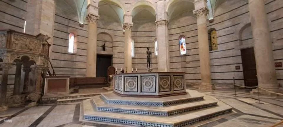 Full visit to the Field of Miracles with Leaning Tower climbing