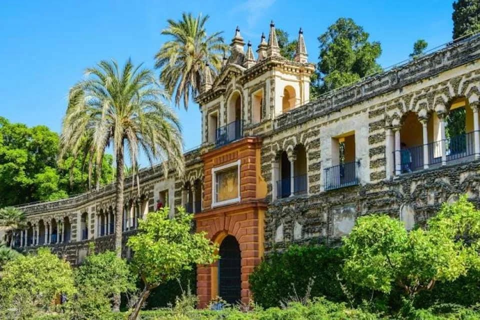 Seville Royal Alcázar small group guided tour