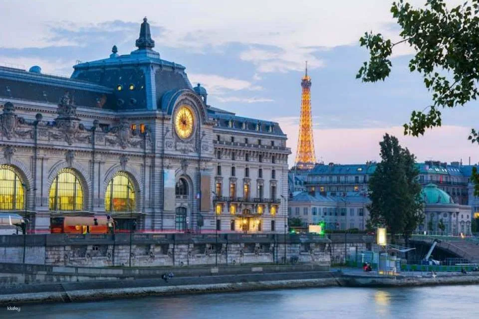 Orsay Museum self-guided tour with audio app