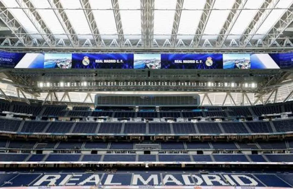 Santiago Bernabéu and Real Madrid guided tour (603735)