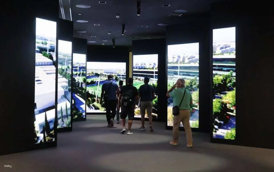 Santiago Bernabéu and Real Madrid guided tour