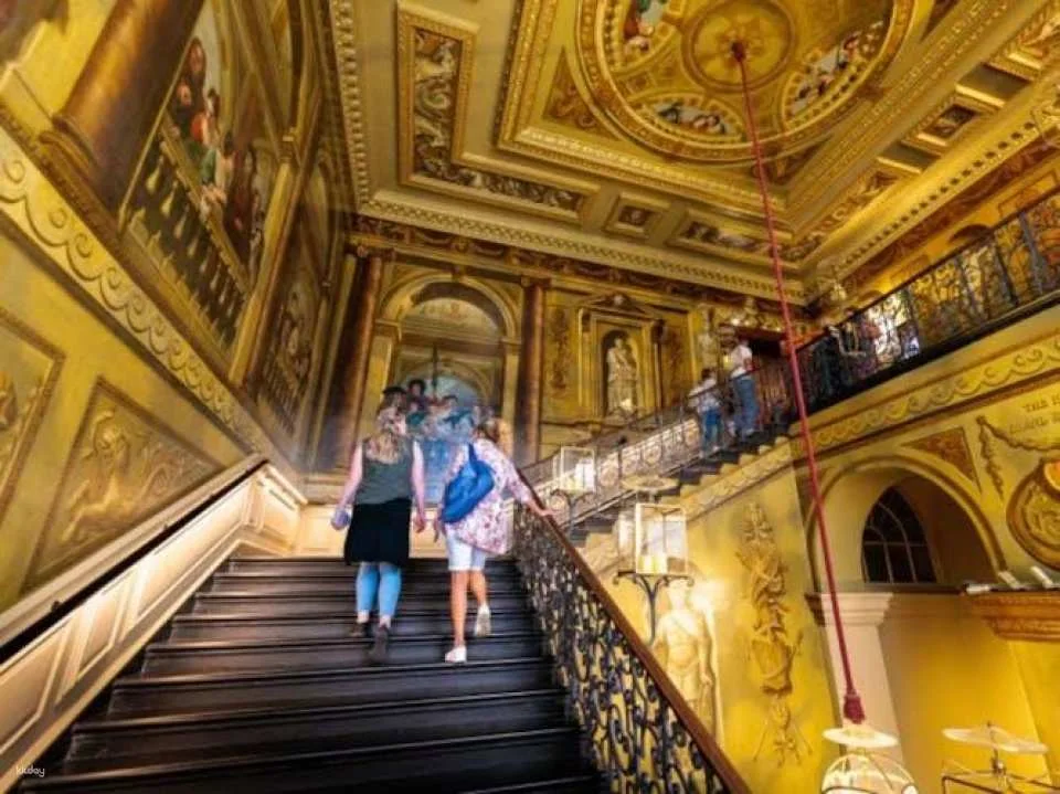Kensington Palace and Westminster Private Tour