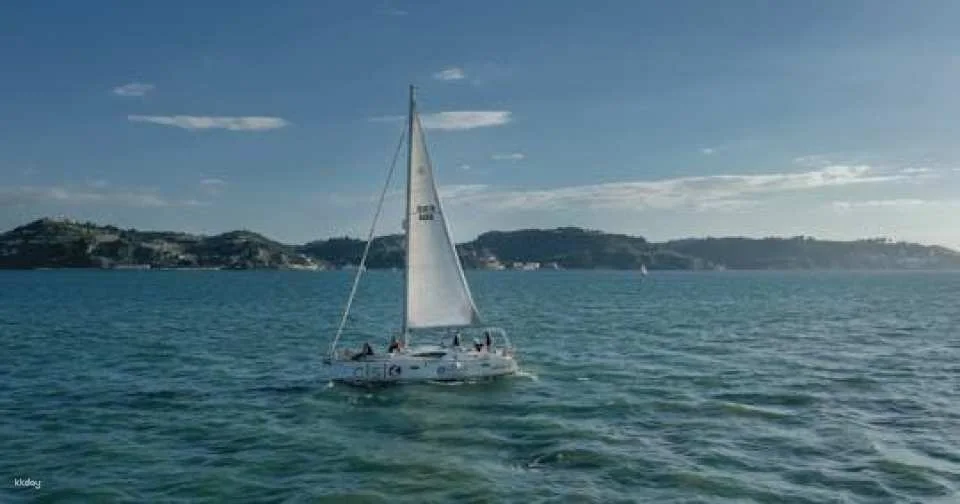 Tagus River private boat tour
