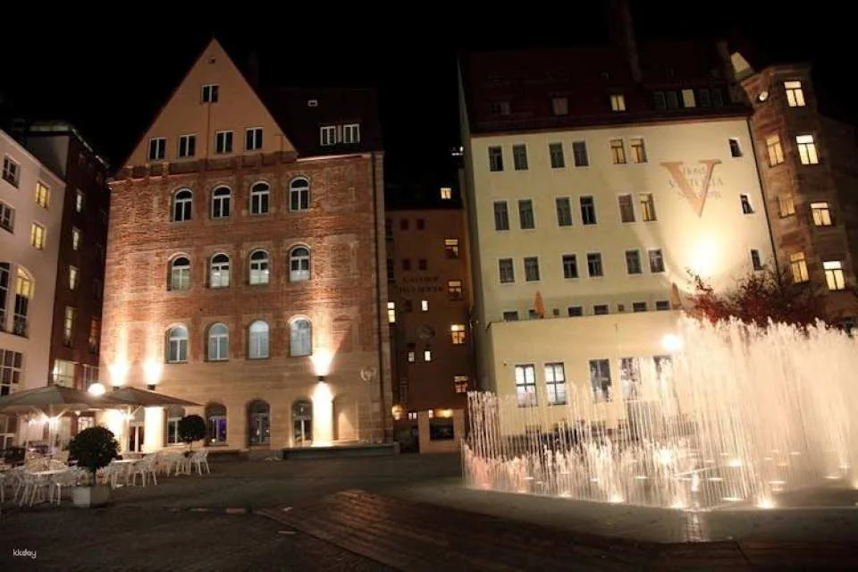 Nuremberg guided Old Town tour in the evening light