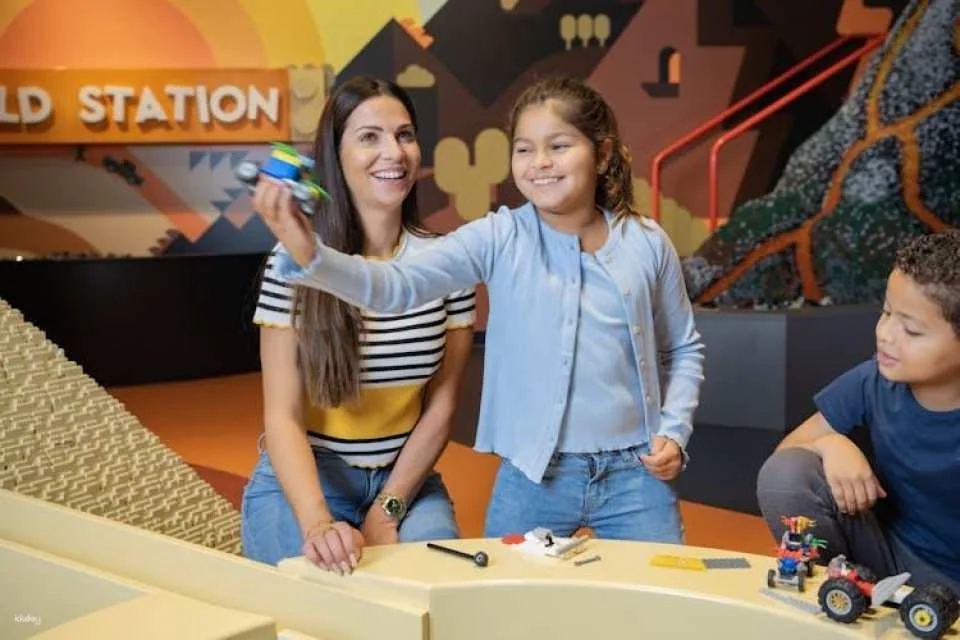 LEGO® Discovery Centre Hamburg admission tickets