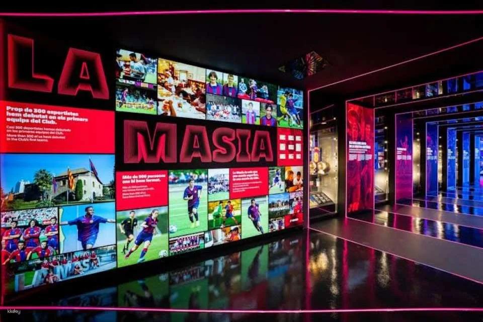 Flexible time tickets for the FC Barcelona Museum with audio guide