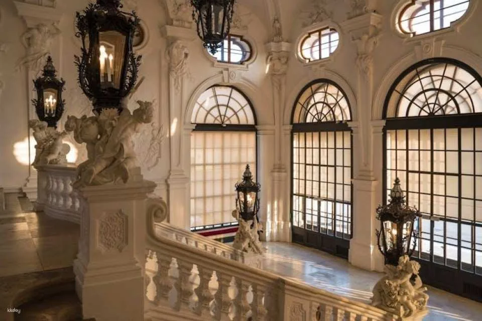 Skip-the-line Upper Belvedere Palace guided tour