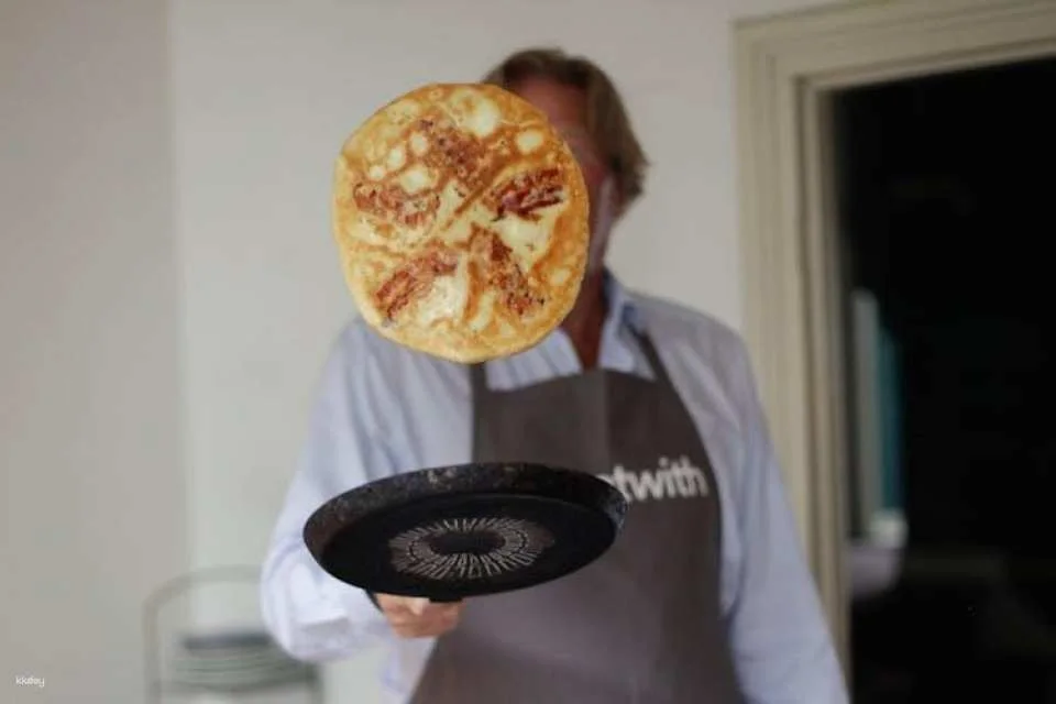 Dutch Pancake Cooking Class and Lunch in an Amsterdam Canal House