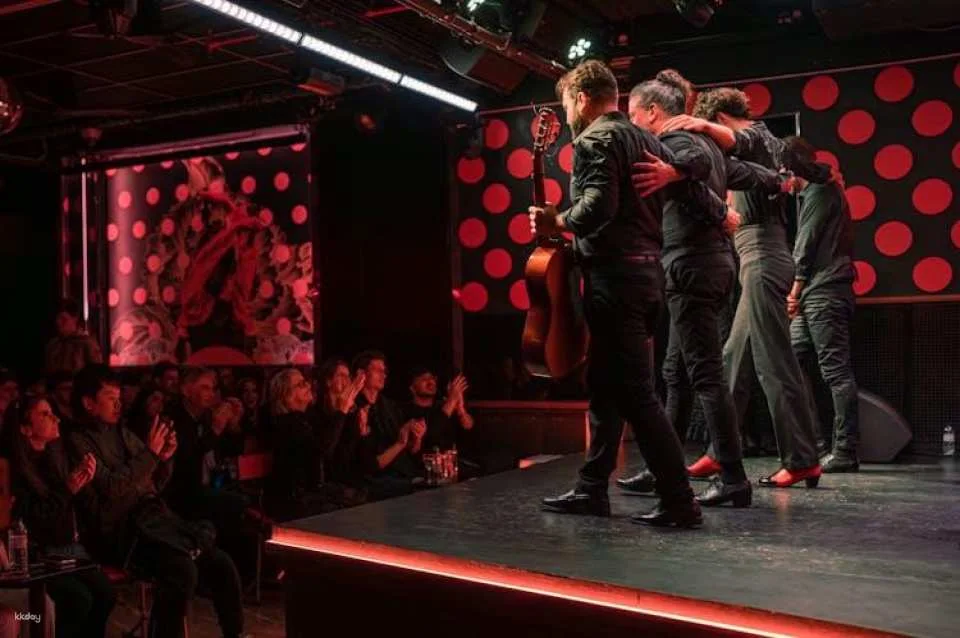 Los Tarantos flamenco show