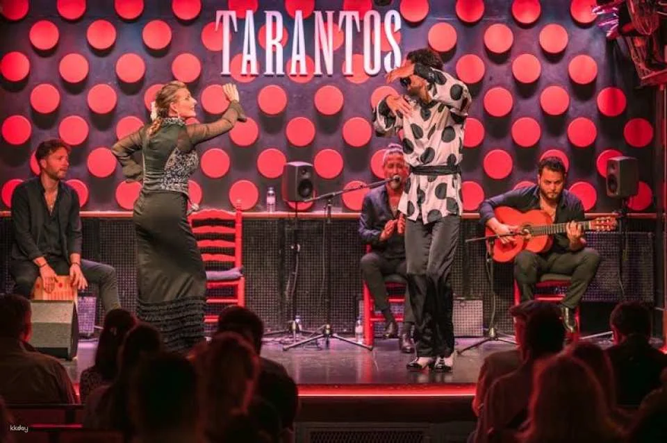 Los Tarantos flamenco show