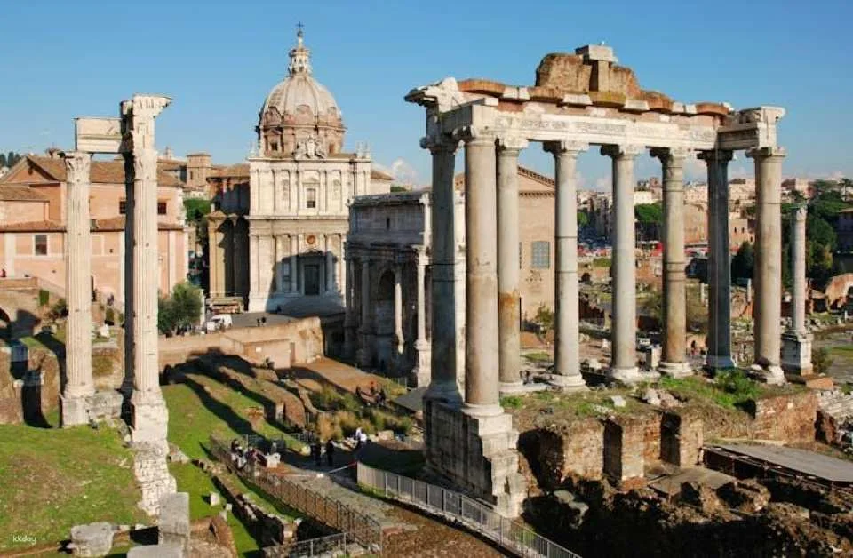 Roman Forum, Colosseum and Basilica of San Clemente Combo Experience