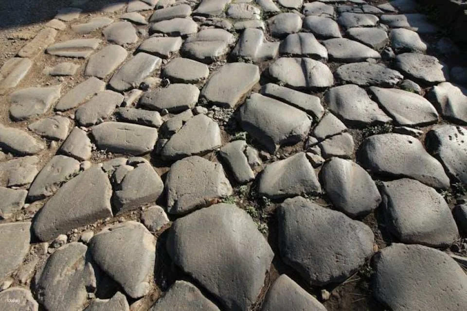 Appian Way and San Sebastian Catacombs English guided walking tour