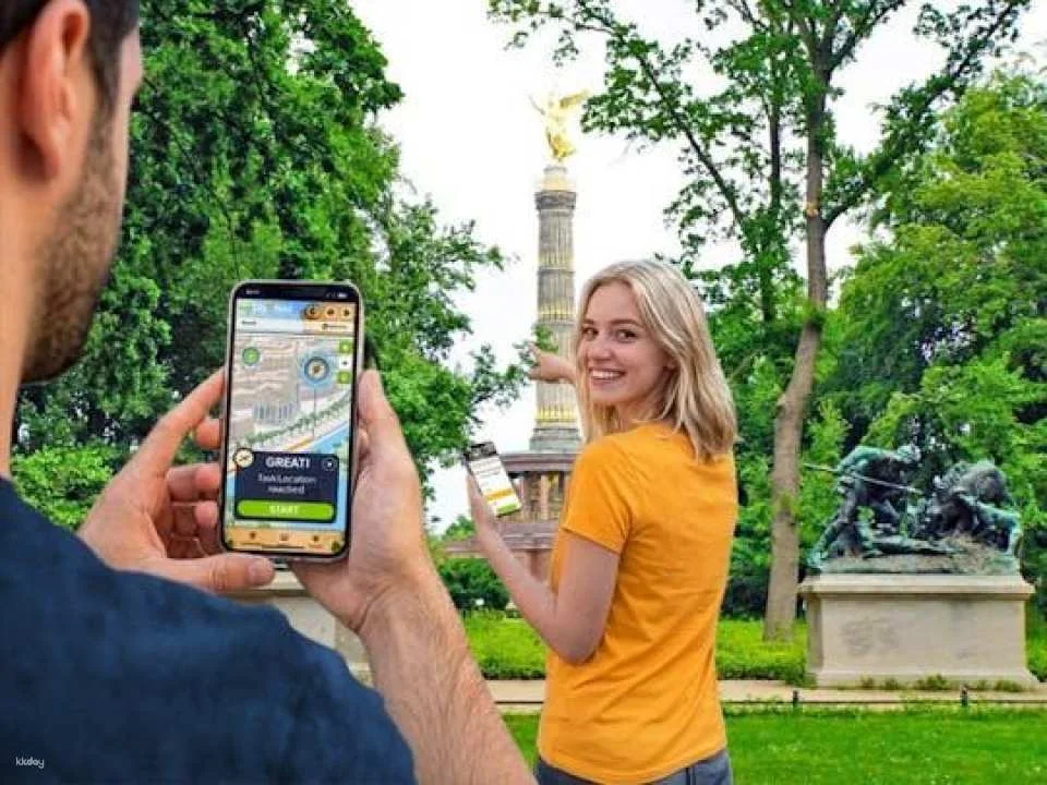 Self-guided digital scavenger hunt in Berlin - Tiergarten
