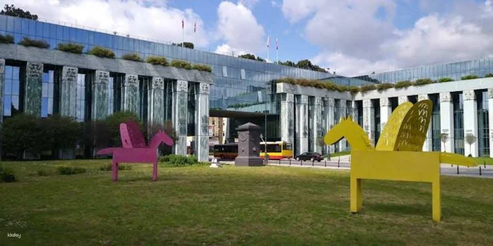 Warsaw Muranów District exploration game and tour