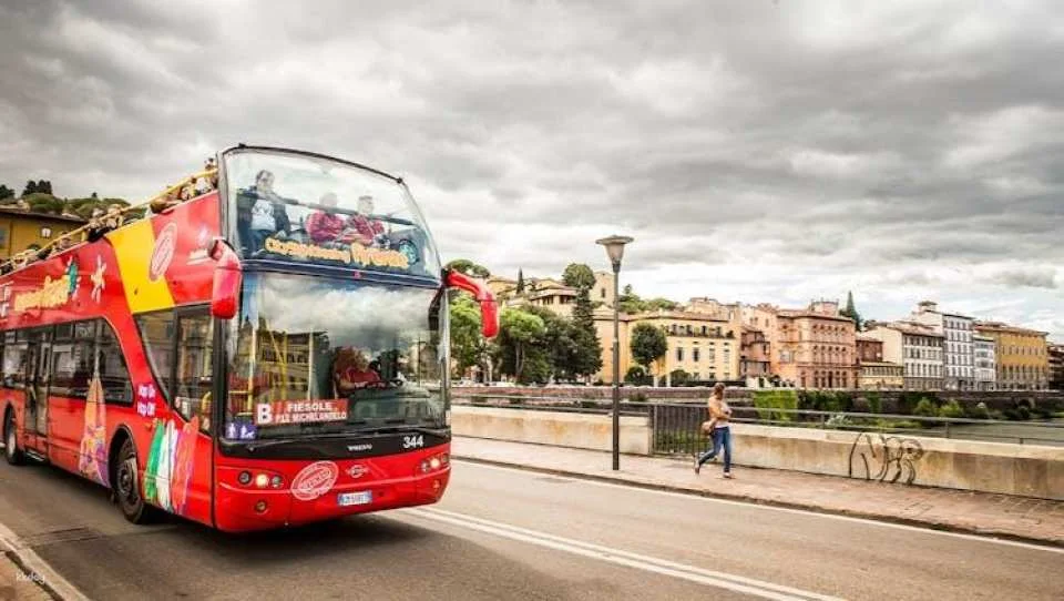 Florence City Pass Classic with audio guide and 3 attractions