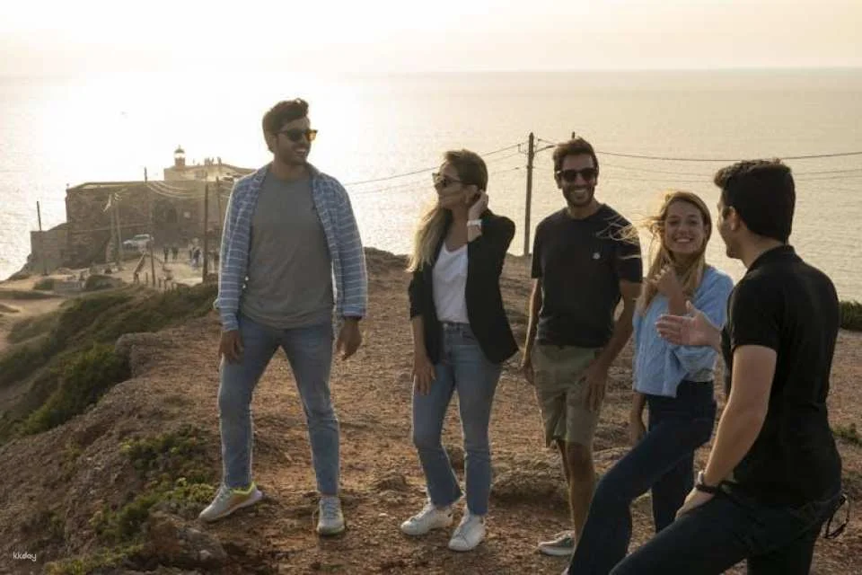 Porto, Nazaré and Óbidos Full Day Tour from Lisbon