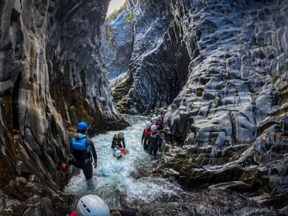 Body rafting along Alcantara River