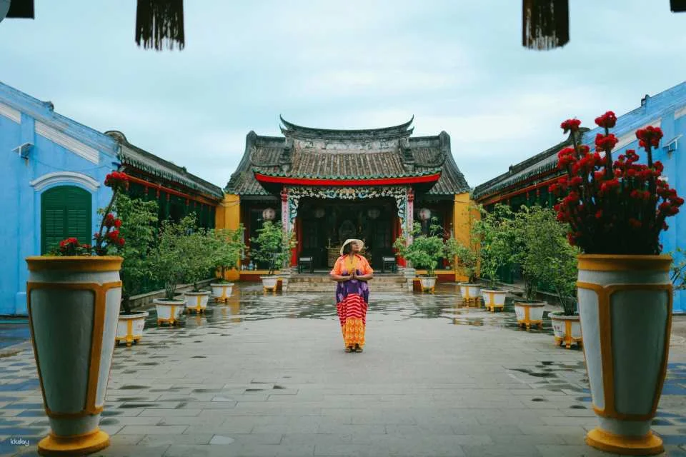 1-Hour Hoi An Ancient Town Photo Shoot & Video Reel Experience