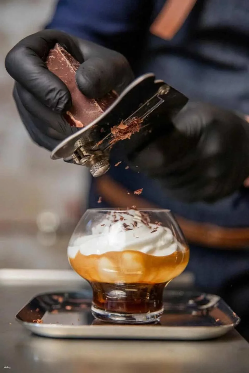 The Secret Senses of Paris: Perfume Creation & Chocolate Tasting