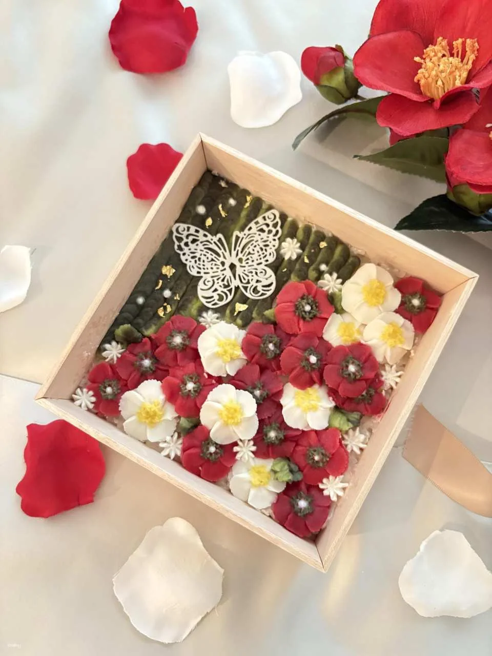 Tokyo Shinjuku Wagashi DIY Experience | Eme.Amore Japanese Confectionery Making Class