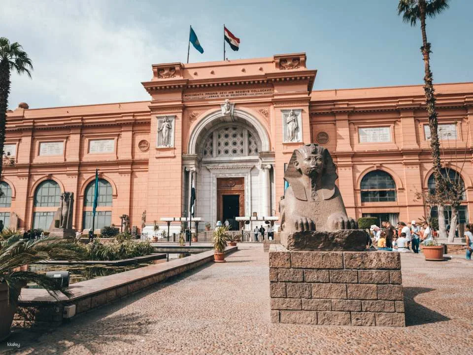 Egyptian Museum Tour & Felucca Sailing Experience in Cairo