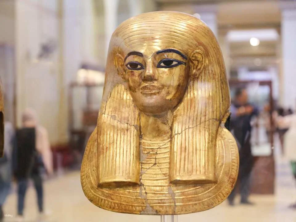 Egyptian Museum & Cairo Tower Tour with Cairo City Views
