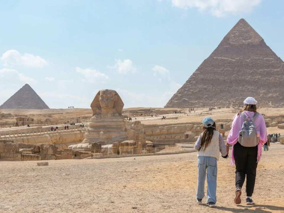 Full-Day Giza Pyramids Tour With Cairo Tower Panorama Visit