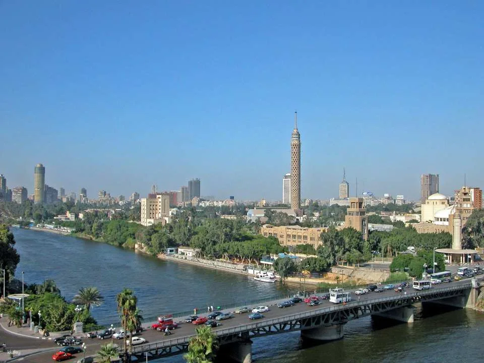 Full-Day Giza Pyramids Tour With Cairo Tower Panorama Visit
