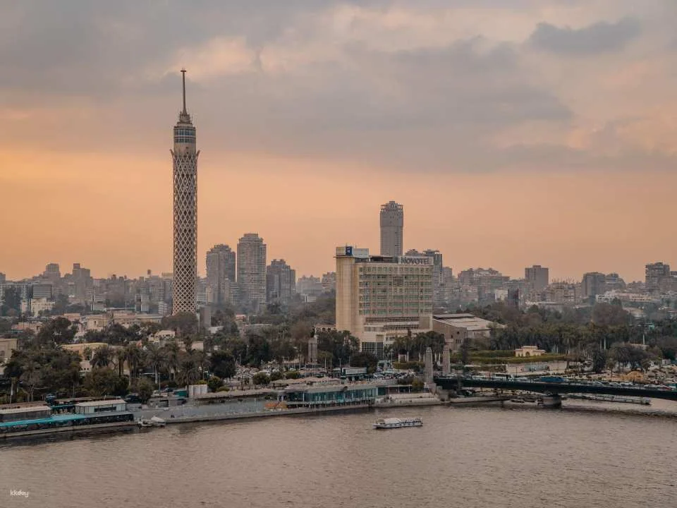 Full-Day Giza Pyramids Tour With Cairo Tower Panorama Visit