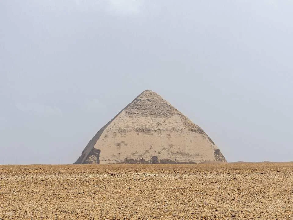 Guided Pyramids of Giza Trip With Dahshur Pyramids Visit
