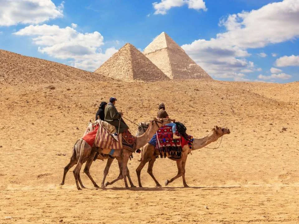 Giza: Grand Egyptian Museum and Pyramids of Giza Guided Tour