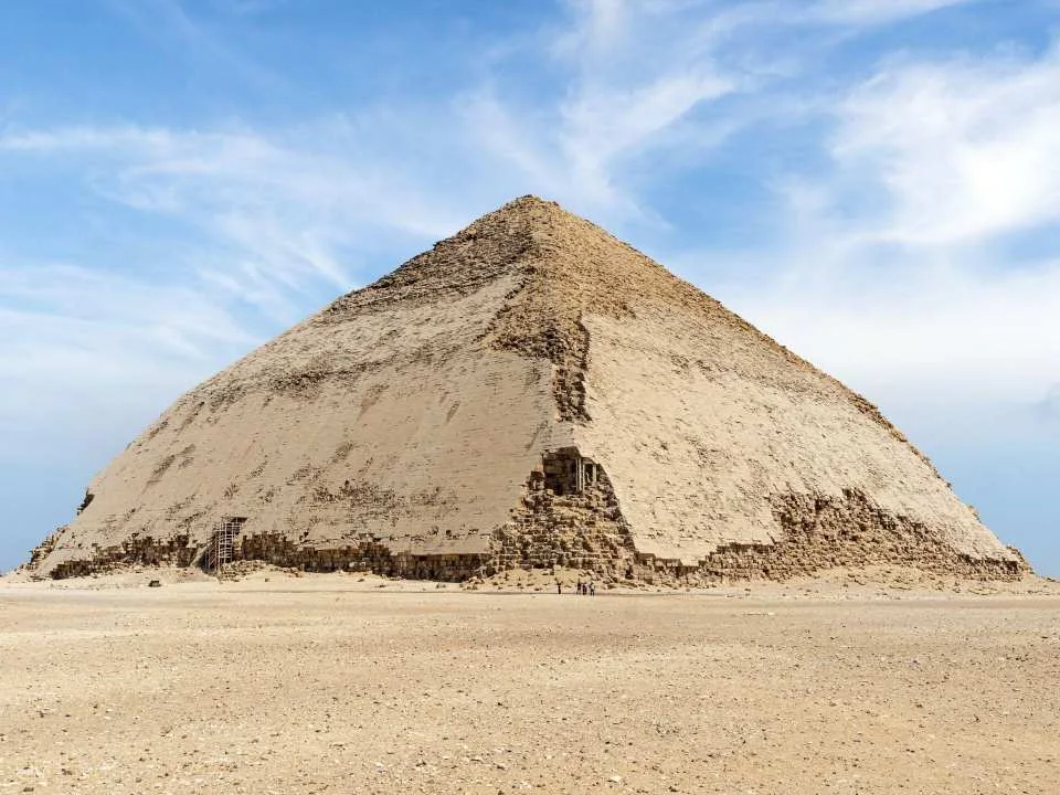 Pyramids at Sunrise With Memphis, Saqqara and Dahshur Tour