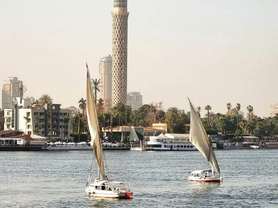 Cairo: Khan El Khalili Bazaar & Old Cairo Tour With Felucca