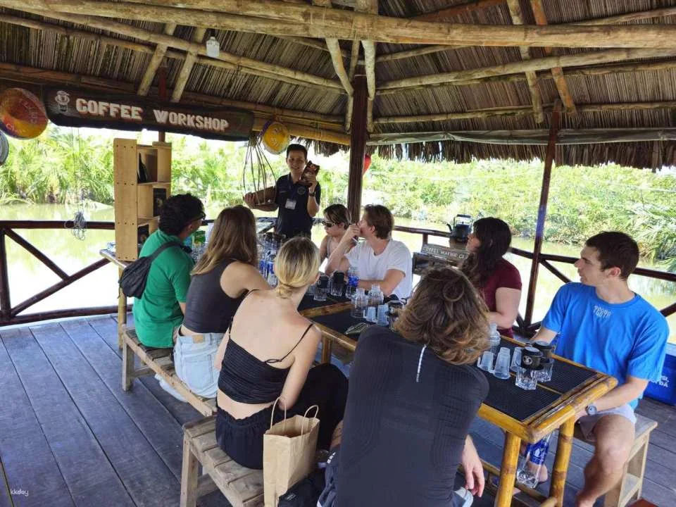 Hoi An: Authentic Traditional Vietnamese Coffee Making Class